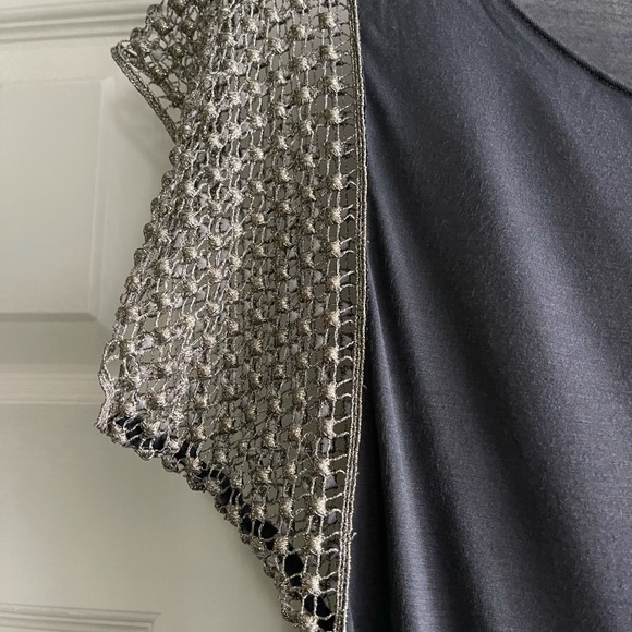 Generation Love Detailed Sleeve Tee - Picture 3 of 4